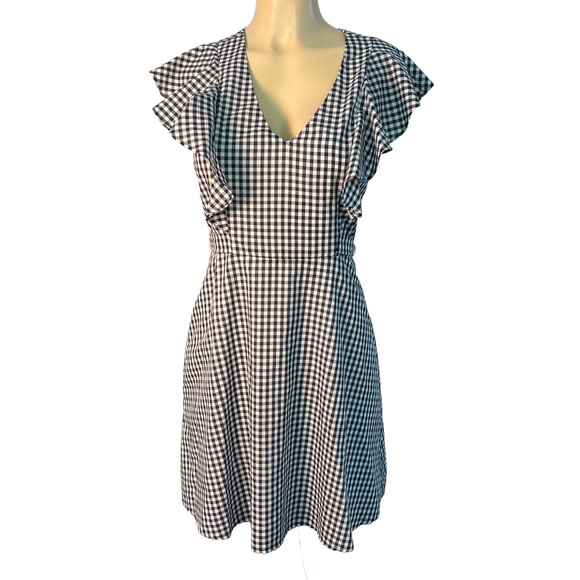 Charles Henry Dresses & Skirts - Charles Henry Black and White Plaid Dress with Ruffle Sleeves Size S